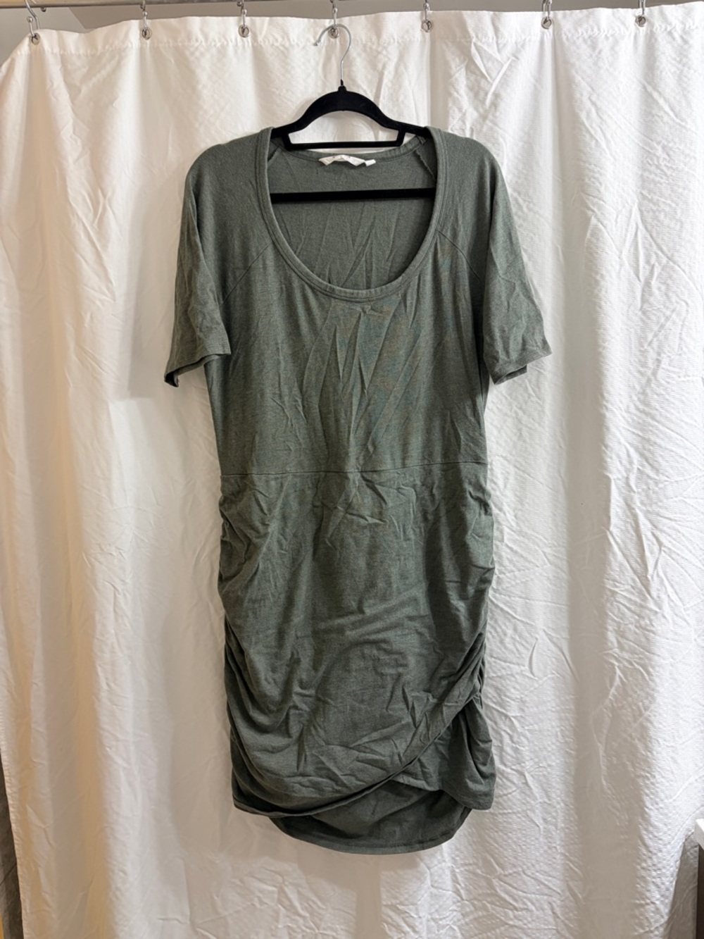 Athleta Seeker Tee Dress. Size XL.
